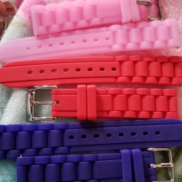 7 18mm silicon watch bands - Picture 1 of 3